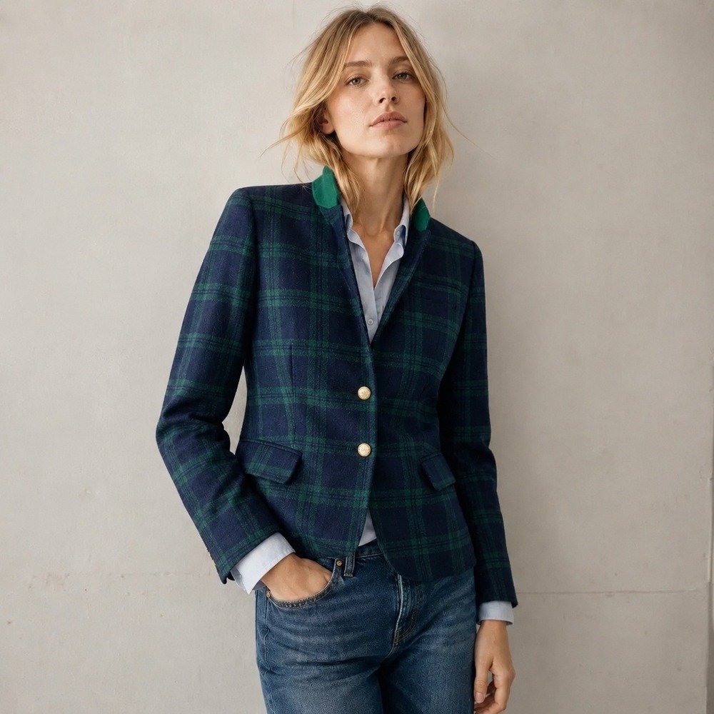 J.Crew Plaid Schoolboy Blazer Size 10 Green Navy Wool Blend Crest Button Preppy